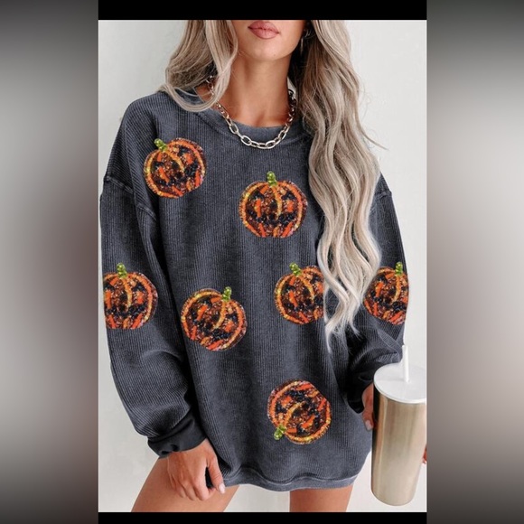 https://dar-gofashion.myshopify.com/products/sequin-patch-pumpkin-round-neck - Picture 1 of 6
